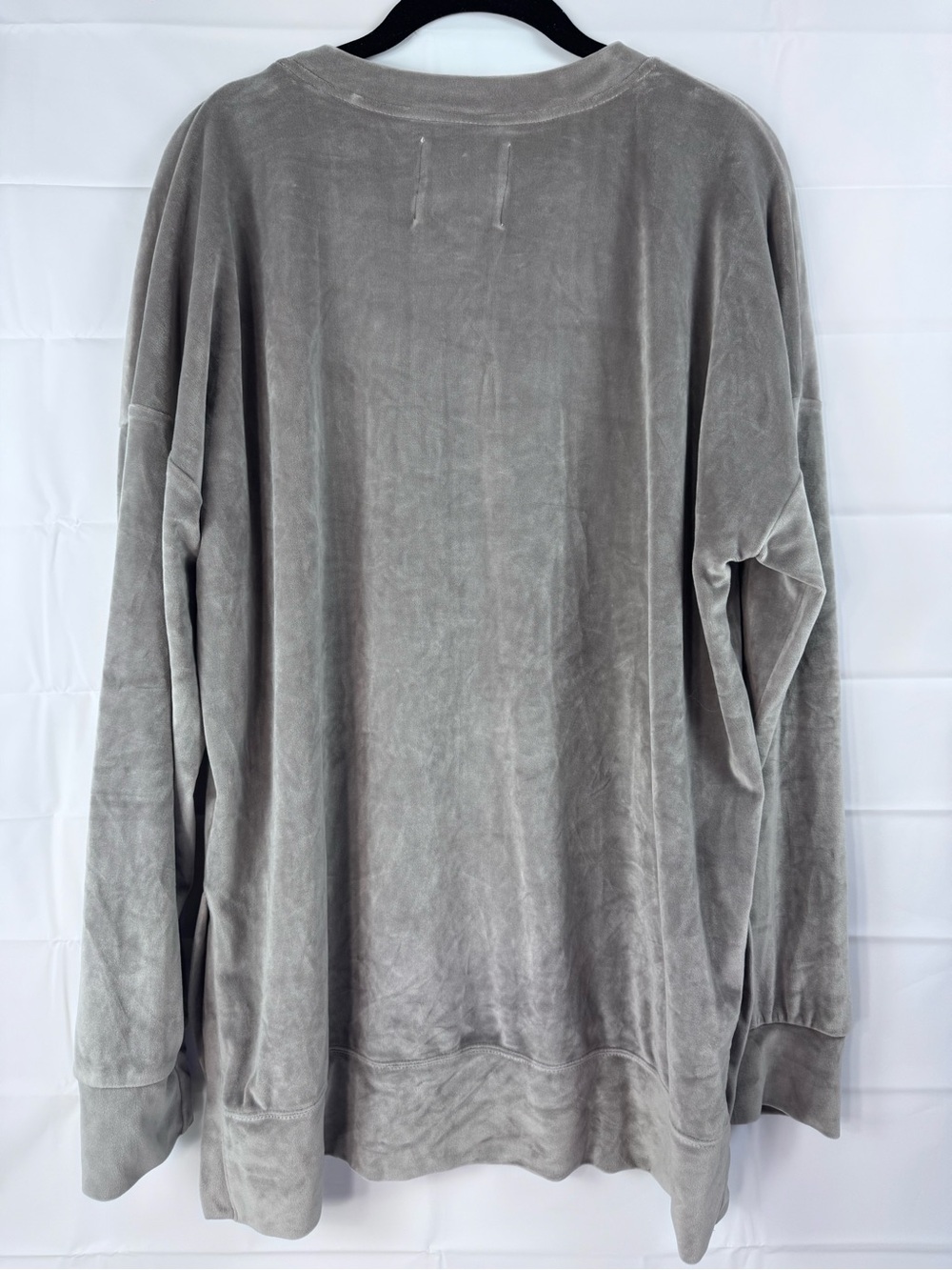 Simply Southern XXL Gray Velour Oversized Embroidered Sweatshirt - Picture 4 of 10